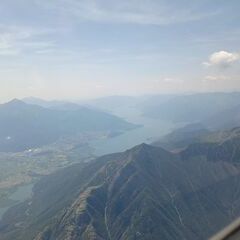 Flugwegposition um 11:25:45: Aufgenommen in der Nähe von 23027 Samolaco, Sondrio, Italien in 2950 Meter